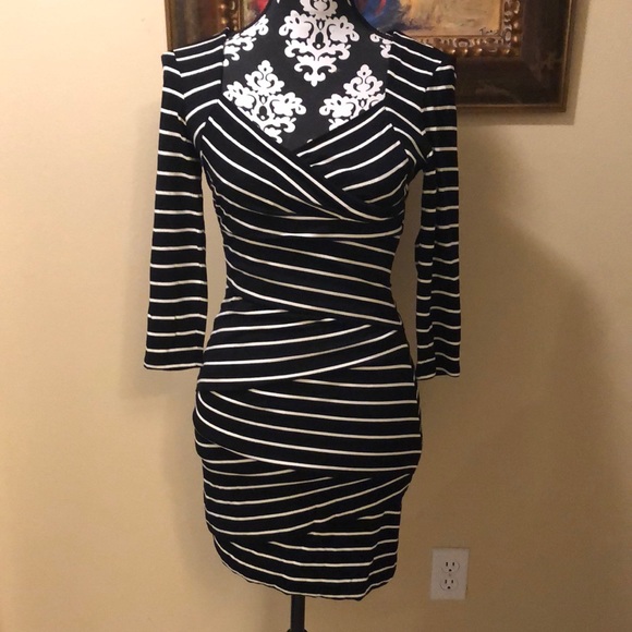 WHBM Striped V-Neck pretty collar crossover style stretchy spandex blend dress - Picture 1 of 15